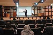 هفتمین جلسه آموزش ضمن خدمت کارکنان دانشگاه با موضوع شیوه های حفظ تندرستی بر مبنای طب سنتی ایران برگزار شد